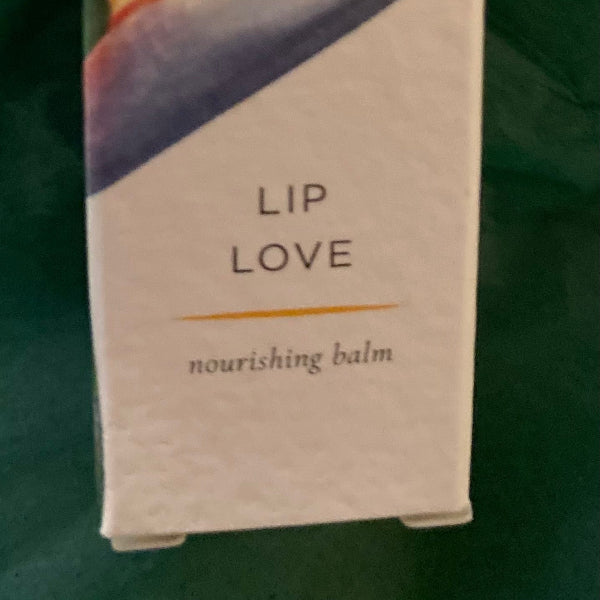 womens cancer comfort box lip balm