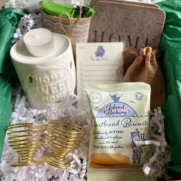 biscuits in new home gift box