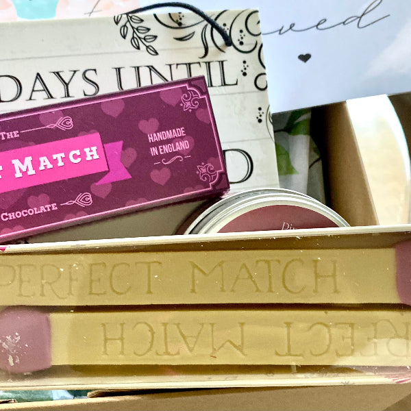 engagement gift box chocolate matches